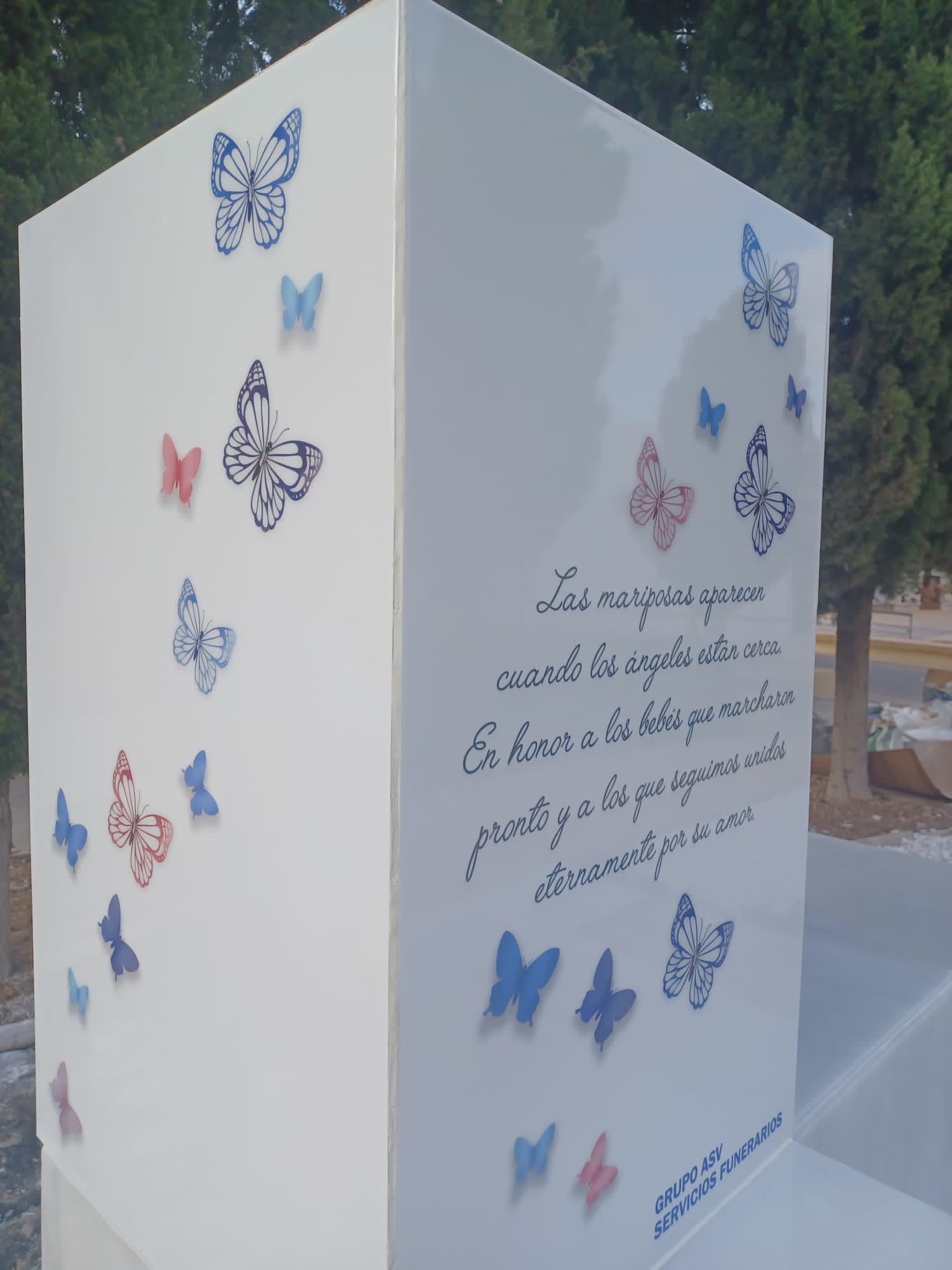 Espacio duelo perinatal en el cementerio de Almería