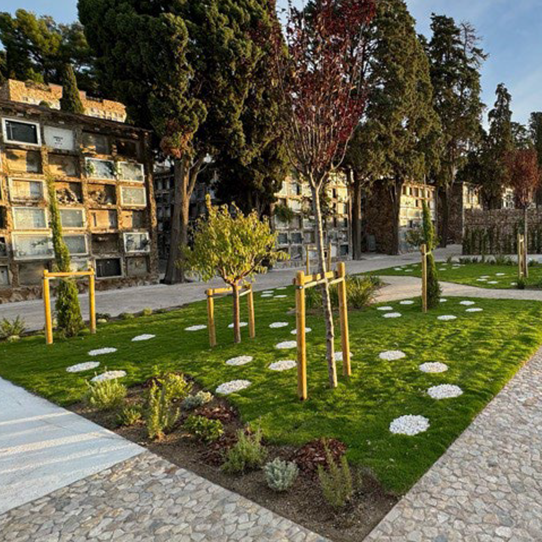 Nuevos Espacios Para Inhumación De Cenizas En Cementeris De Barcelona Cementerios Vivos 