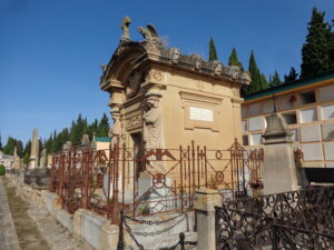 Panteón-Manuel-Martiinez-cementerio-logroño