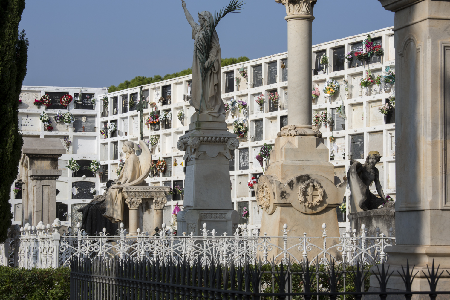 cementerio-sitges-sant-sebastia-todos-santos-2024